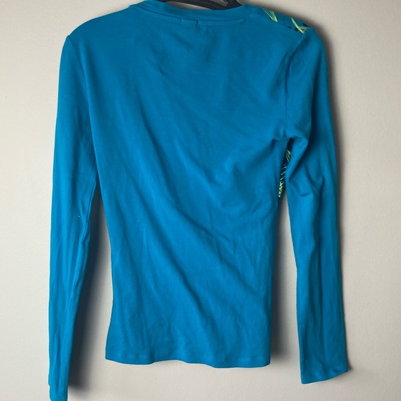 Longsleeve Tee - Picture 4 of 5